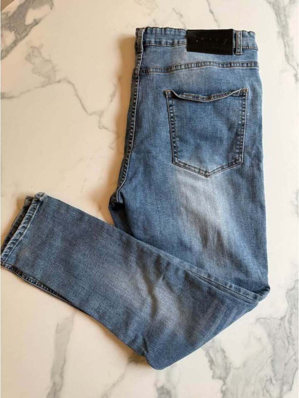 Woman’s Skinny Fit jeans 36